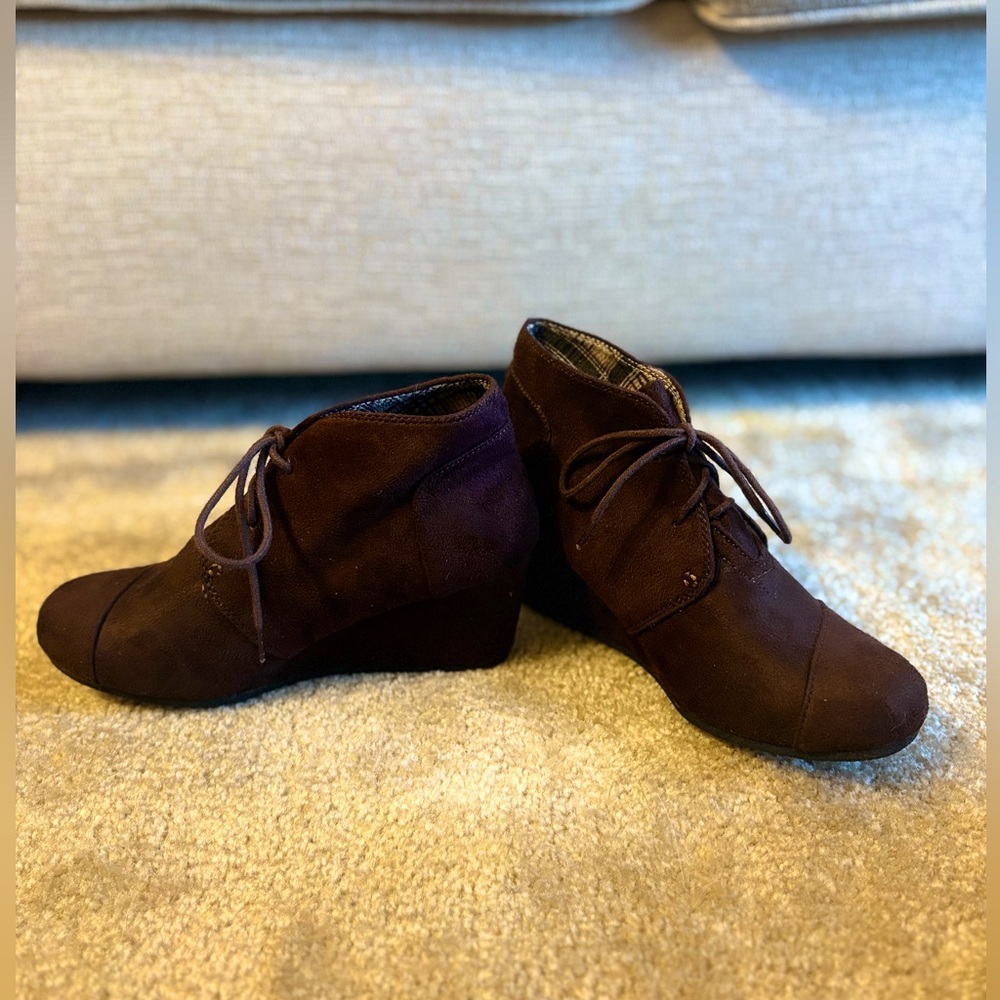Dark Chocolate 🍫 Brown Boots